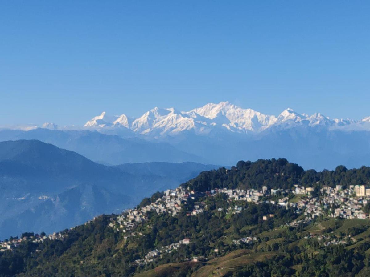 Goroomgo Kasturi Palace Darjeeling Darjeeling  Exterior photo
